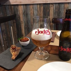 Molt de Gust - Belgian beer and free pinchos