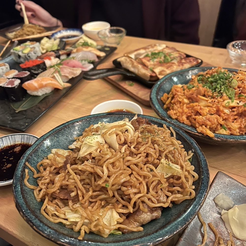 Kimura - Yaki Ramen(Dry noodle) and Kimchi Beef Fried Rice - Japanese Near Me - New York, New York Kimura - Yaki Ramen(Dry noodle) and Kimchi Beef Fried Rice - Japanese Near Me - New York, New York