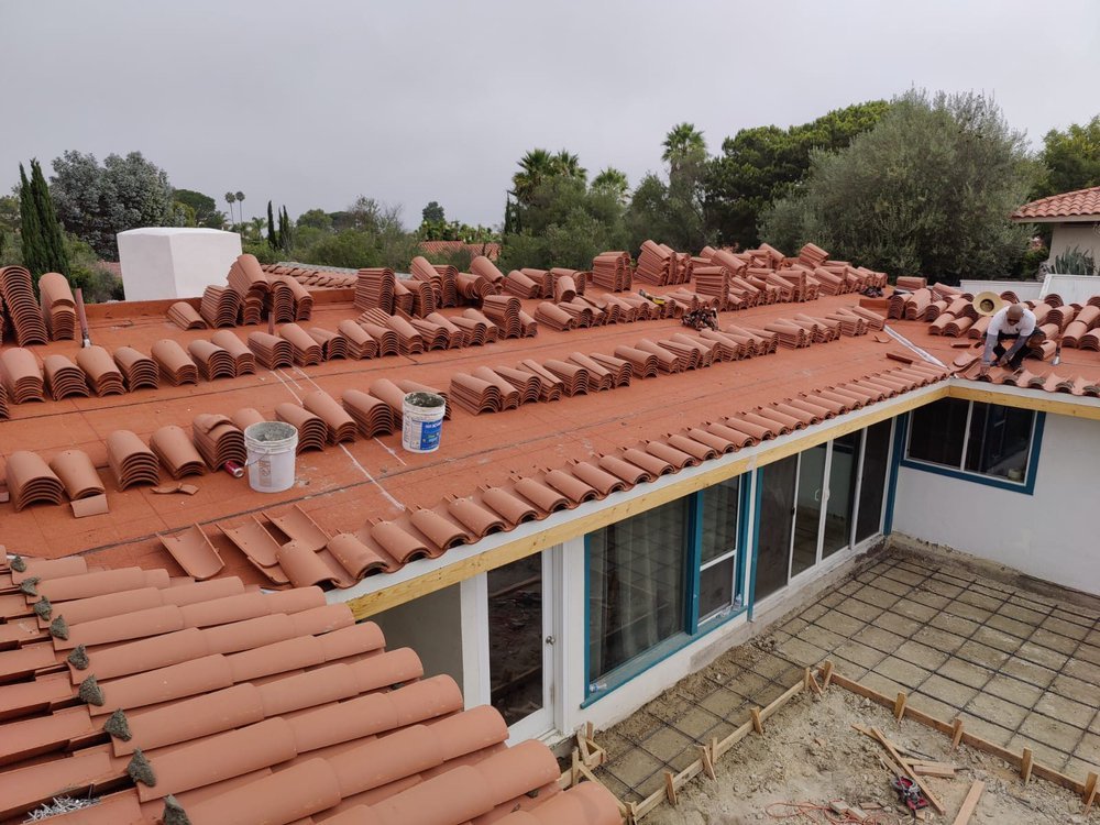 Slide of Johnson & Ramirez Roofing