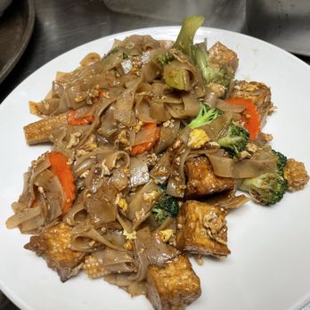 Yummy Thai Cuisine - Thai Near Me - Rome, Georgia Yummy Thai Cuisine - Thai Near Me - Rome, Georgia