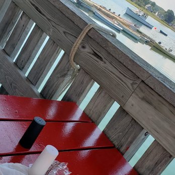 Cape Pier Chowder House - Lunch with a view of the water - Seafood Near Me - Kennebunkport, Maine Cape Pier Chowder House - Lunch with a view of the water - Seafood Near Me - Kennebunkport, Maine