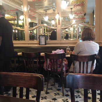 Le Petit Cler - Bistros Near Me - Paris, 75 Le Petit Cler - Bistros Near Me - Paris, 75