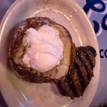 Texas Roadhouse - 6oz sirloin and baked potato with butter and sour cream - Steakhouses Near Me - Springfield, Missouri