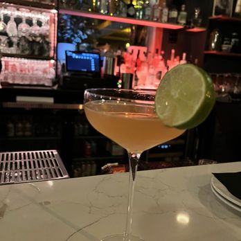 Unicorn Zebra - Victorian - Cocktail Bars Near Me - Tucson, Arizona