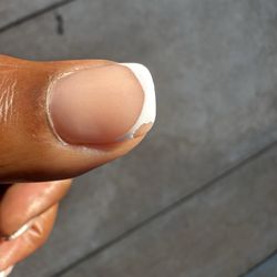 Lush Nail Bar - Chipped nail polish