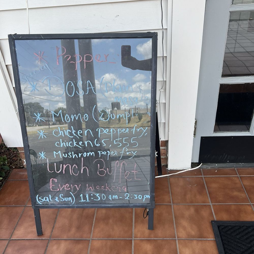 Peppers Restaurant - Specials for the day - Indian Near Me - Jamestown, North Carolina Peppers Restaurant - Specials for the day - Indian Near Me - Jamestown, North Carolina