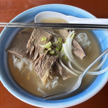 Zake Noodle House - Lean brisket pho - Noodles Near Me - College Station, Texas Zake Noodle House - Lean brisket pho - Noodles Near Me - College Station, Texas