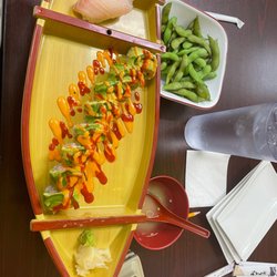 Sushi Zone - Sushi boat