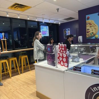 Insomnia Cookies - Desserts Near Me - Austin, Texas