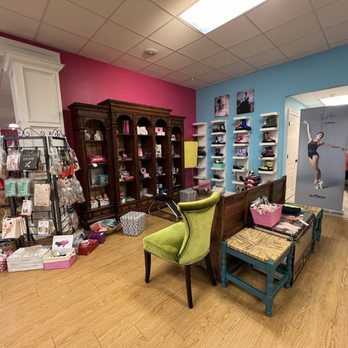 Paradiddle's - Dance shoes / tights - Children's Clothing Near Me - Lake Charles, Louisiana Paradiddle's - Dance shoes / tights - Children's Clothing Near Me - Lake Charles, Louisiana