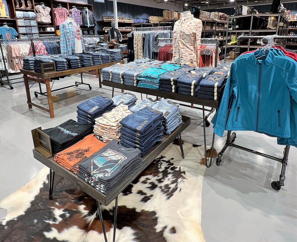 BOOT BARN Updated October 2024 39 Photos 5083 Jonestown Rd