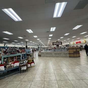 Buc-ee's - Convenience Stores Near Me - Berthoud, Colorado