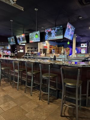 Coom's Corner Sports Grill by null