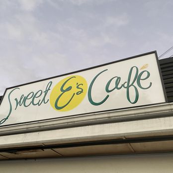 Sweet E's Cafe - Cafes Near Me - Honolulu, Hawaii