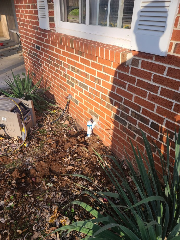 Slide of Lj's Plumbing and Electric