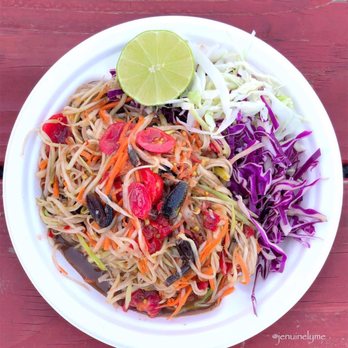 Gresham Food Carts - Thum Mak Hoong || Papaya Salad - Food Trucks Near Me - Gresham, Oregon