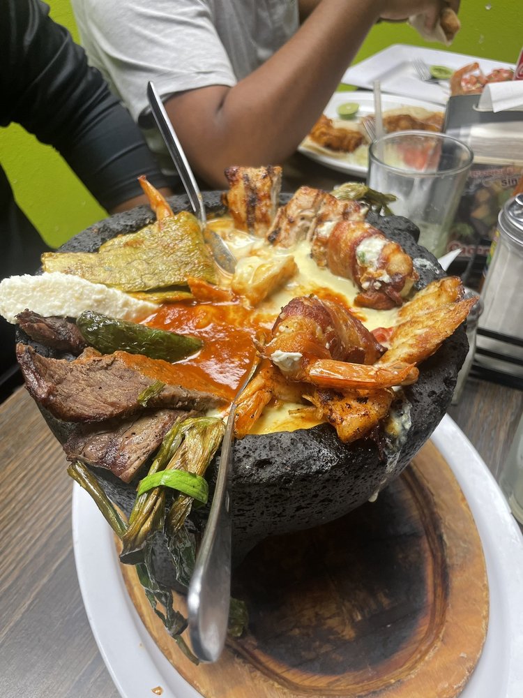 El Canelo Restaurant