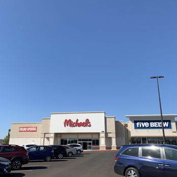 Michaels - Michael's store front - Arts & Crafts Near Me - San Diego, California Michaels - Michael's store front - Arts & Crafts Near Me - San Diego, California