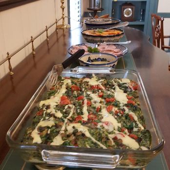 Benjamin Ellis House Bed & Breakfast - Dairy free avocado, spinach, tomato, potato & mushroom bake! Dairy-free hollandaise. Melon with balsamic vinegar, house-made biscotti - Bed & Breakfast Near Me - New Bern, North Carolina Benjamin Ellis House Bed & Breakfast - Dairy free avocado, spinach, tomato, potato & mushroom bake! Dairy-free hollandaise. Melon with balsamic vinegar, house-made biscotti - Bed & Breakfast Near Me - New Bern, North Carolina
