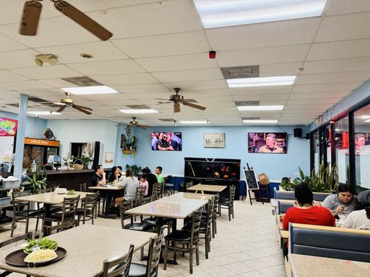 De Hoang Duy by null