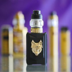 Vapor Lab - SNOWWOLF | Black & Gold