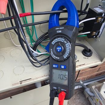 Kiwi Pool Repair - Assessing current draw from a new heat pump install - Pool & Hot Tub Service Near Me - Austin, Texas