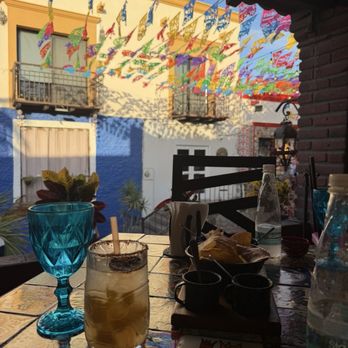 Restaurant Jazmin's - Cool breeze and chill atmosphere on the terrace. Roasted pineapple margarita and cold beer for first round - Mexican Near Me - San José del Cabo, BCS Restaurant Jazmin's - Cool breeze and chill atmosphere on the terrace. Roasted pineapple margarita and cold beer for first round - Mexican Near Me - San José del Cabo, BCS