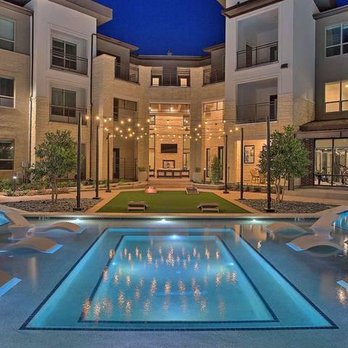 Hunters Creek Apartments - Resort Style Swimming Pool - Apartments Near Me - Denton, Texas Hunters Creek Apartments - Resort Style Swimming Pool - Apartments Near Me - Denton, Texas