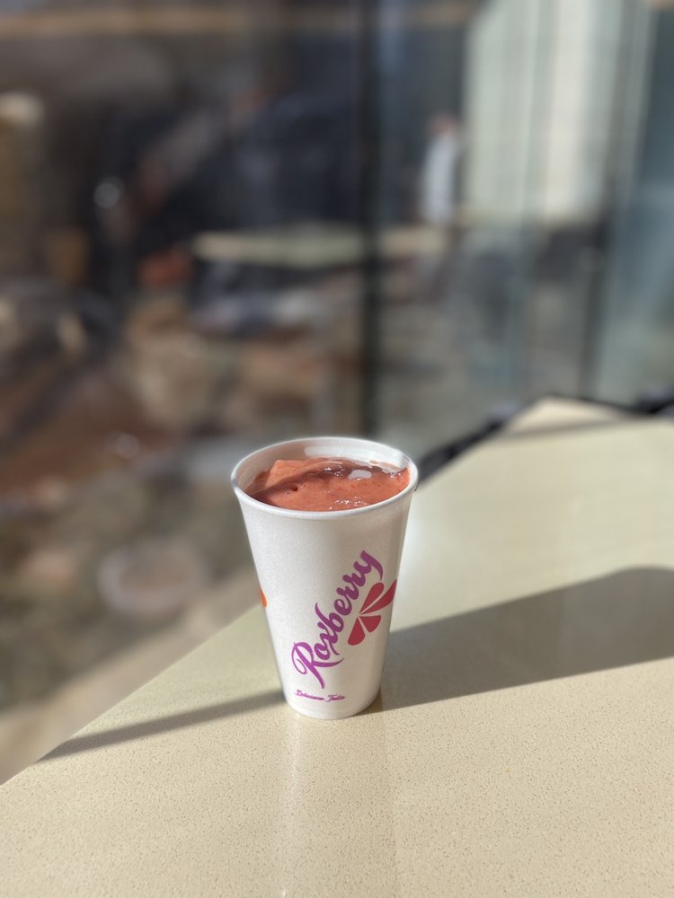 ROXBERRY ORIGINAL FROZEN YOGURT & SMOOTHIES near 50 South Main St, Salt