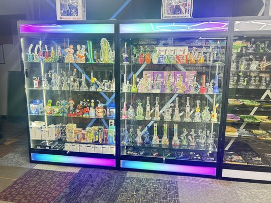 King Tobacco, 2119 W Walnut St, Rogers, AR 72756, US