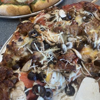 Second Avenue Pizza - Juke Box - Pizza Near Me - Sandpoint, Idaho Second Avenue Pizza - Juke Box - Pizza Near Me - Sandpoint, Idaho