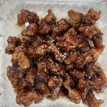 Malulu Sushi - Sesame chickem - Sushi Bars Near Me - San Clemente, California