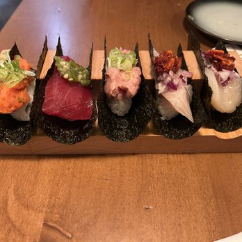 Oh Banzai - Spicy tuna, tuna w/ kiza wasabi, negi toro, yellowtail crunchy onion chili, scallop crunchy onion chili - Japanese Near Me - Gardena, California