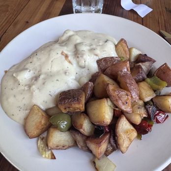 Wilma & Frieda's - Biscuits and gravy - Comfort Food Near Me - Palm Springs, California