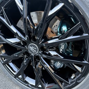 Wheel Repair Pro - The 3rd picture with red calipers is the before picture - Wheel & Rim Repair Near Me Wheel Repair Pro - The 3rd picture with red calipers is the before picture - Wheel & Rim Repair Near Me