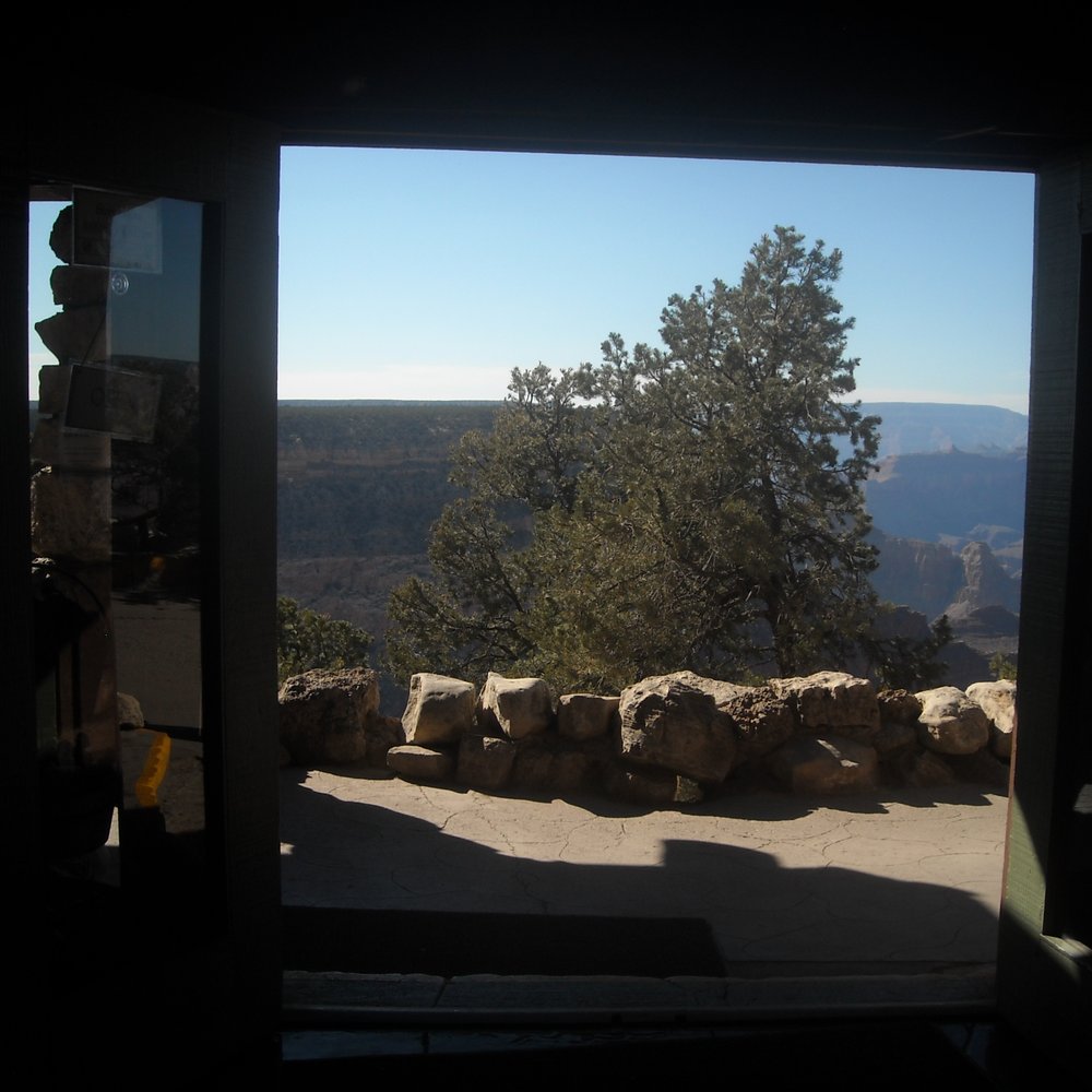 Hermits Rest Snack Bar - Looking out of Hermit's Rest to canyon - Restaurants Near Me - Grand Canyon, Arizona Hermits Rest Snack Bar - Looking out of Hermit's Rest to canyon - Restaurants Near Me - Grand Canyon, Arizona