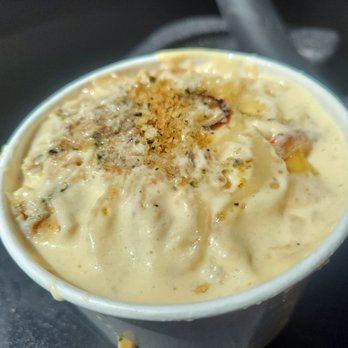 Jules Maes Saloon - Mac and cheese - Comfort Food Near Me - Seattle, Washington