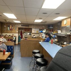 Julie's Homestyle Cafe - Inside