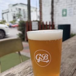 Green Bench Brewing Company - Pink Palace Daze