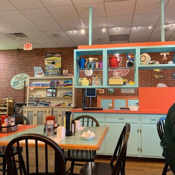 Toast 'N Jams - Breakfast & Brunch Near Me - Norton Shores, Michigan