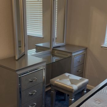 Furniture Clearance Outlet - I'm so in love with my vanity set! - Furniture Stores Near Me - Antioch, California