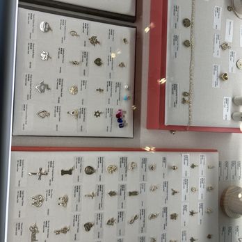 James Avery - Gold charms - Jewelry Near Me - Manor, Texas