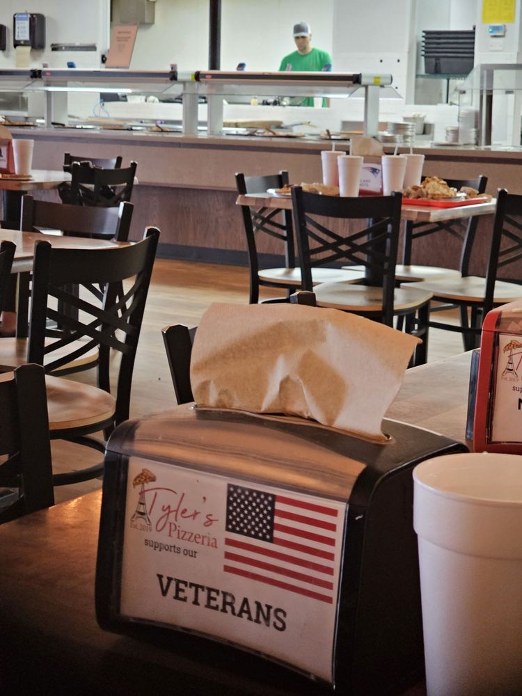 TYLER’S PIZZERIA Updated July 2024 3610 N Main St, Paris, Texas