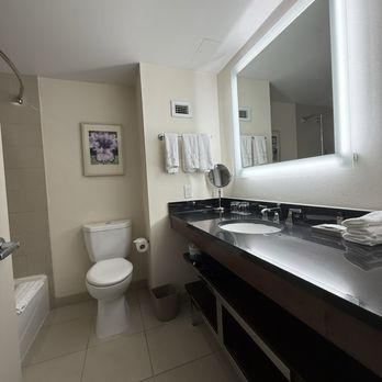 The Westin Boston Seaport District - Bathroom - Hotels Near Me - Boston, Massachusetts The Westin Boston Seaport District - Bathroom - Hotels Near Me - Boston, Massachusetts