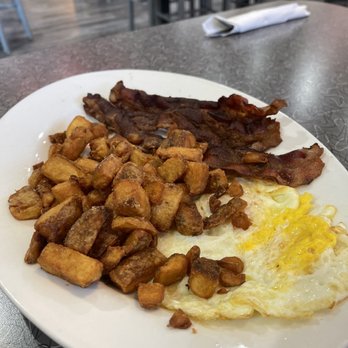 Biscuits Cafe - Bacon home fries two eggs over medium - Breakfast & Brunch Near Me - Phoenix, Arizona Biscuits Cafe - Bacon home fries two eggs over medium - Breakfast & Brunch Near Me - Phoenix, Arizona