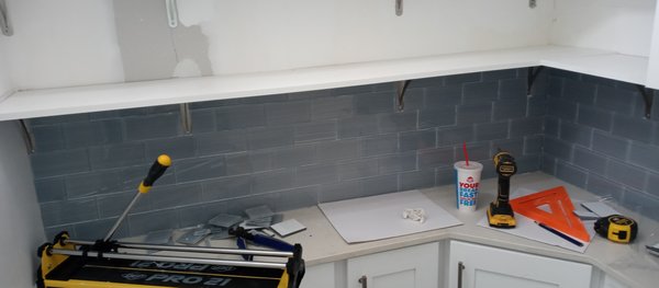 Reeds Home Improvement Service's Logo