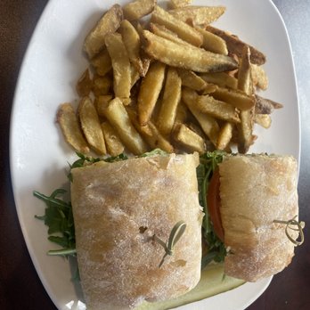 Wayfinder - Weekend, special chicken, spinach sandwich - American Near Me - Estes Park, Colorado Wayfinder - Weekend, special chicken, spinach sandwich - American Near Me - Estes Park, Colorado