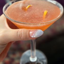 Elliot's Martini Bar - Peach better have my honey