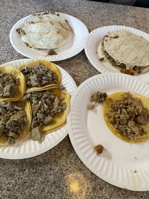 La Cuadra Tacos Restaurant by null