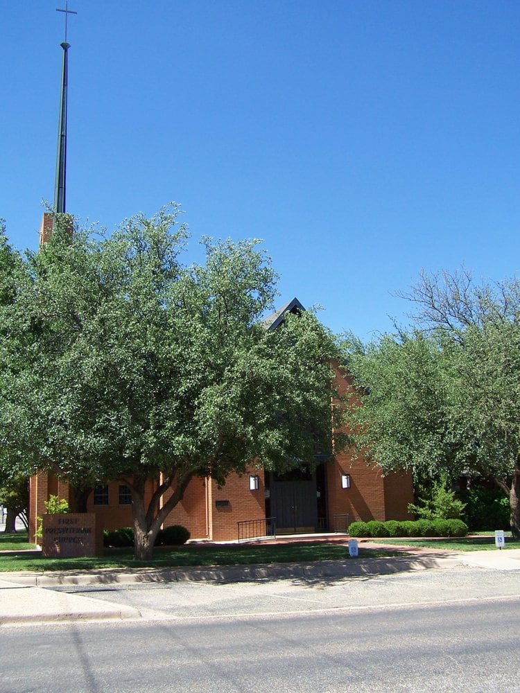 FIRST PRESBYTERIAN CHURCH 1305 N Avenue G, Lamesa, Texas Churches